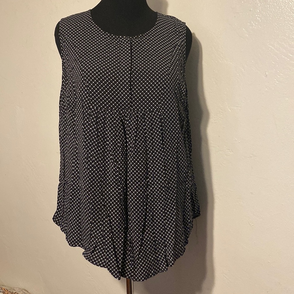 Sleeveless Blouse